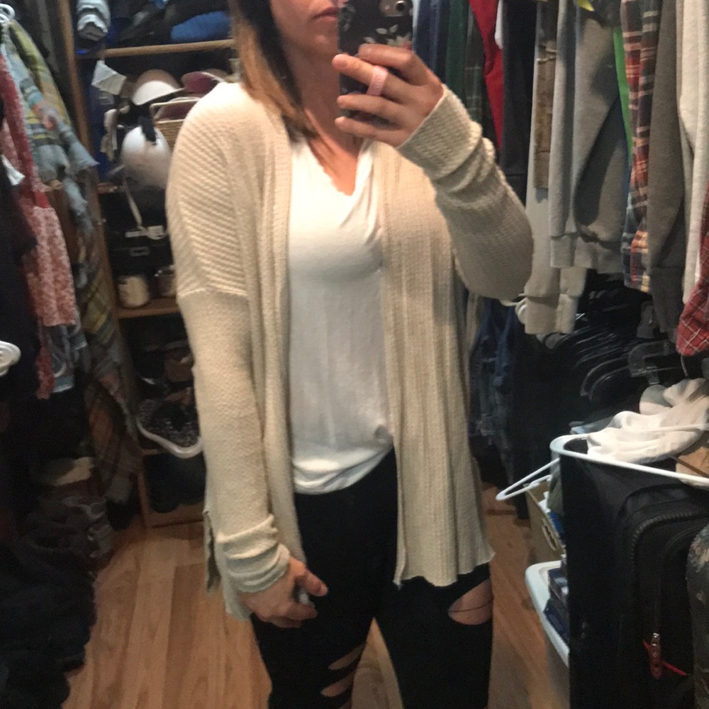 American Eagle Cardigan